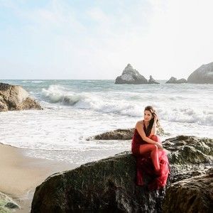 Meet your Posher, Ari